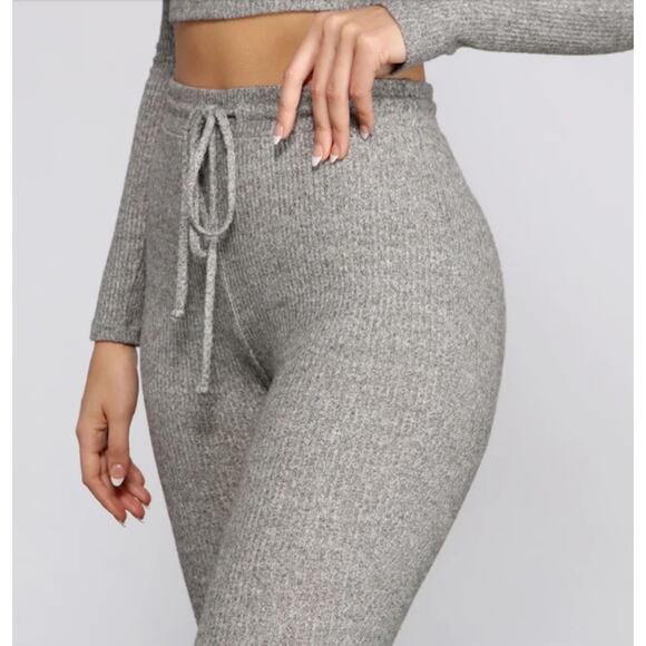 Windsor XS Maroon Ribbed Knit Faux Drawstring Skinny Leg Legging Pants - Picture 4 of 7